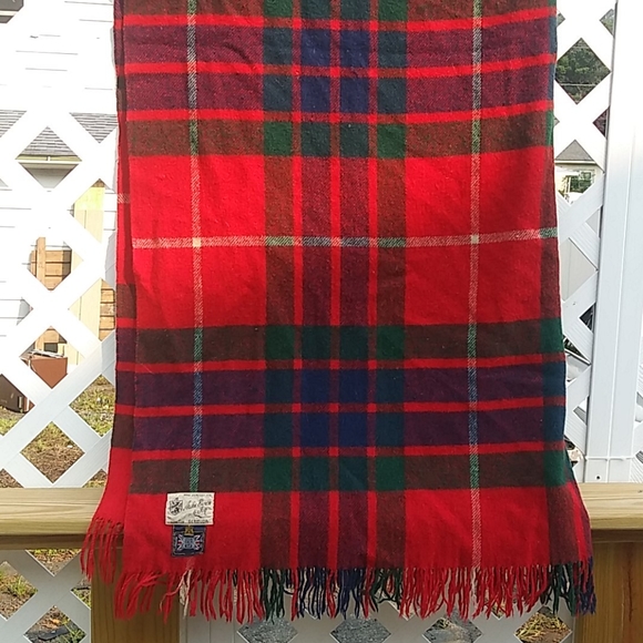 100% Wool Tartan Throw Archie Brown and Son FLAWED - Picture 1 of 3
